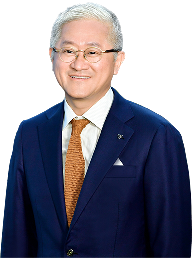 Suh Kyung-Bae Chairman & CEO, AmorePacific Group Business 81